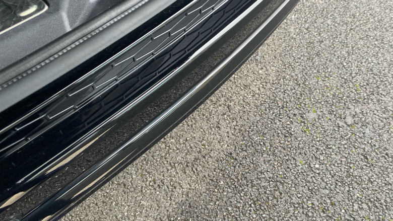 Land Rover Discovery Sport 1.5 P300e R-Dynamic SE 5dr Auto [5 Seat] Station Wagon